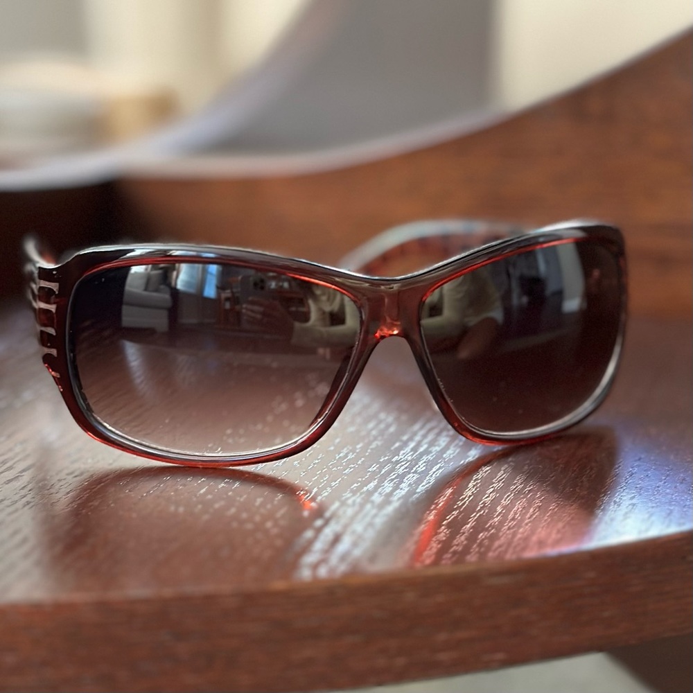 Kenneth Cole Reaction Women’s Sunglasses - Picture 7 of 13